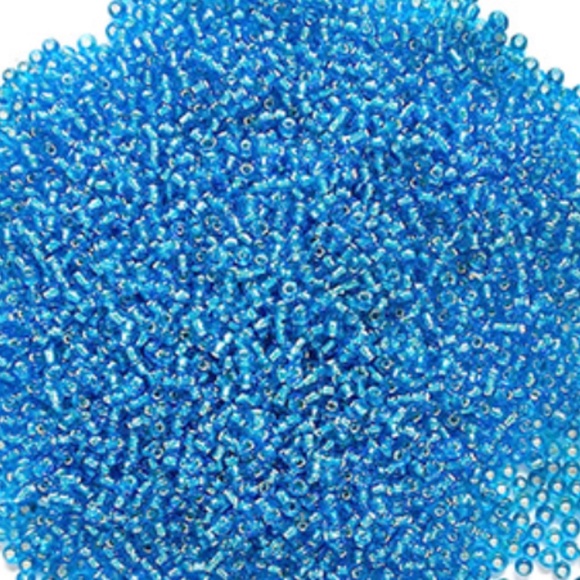 🆕 NEW Glass Seed Beads Silverlined 60Gms Light Blue - Picture 4 of 4